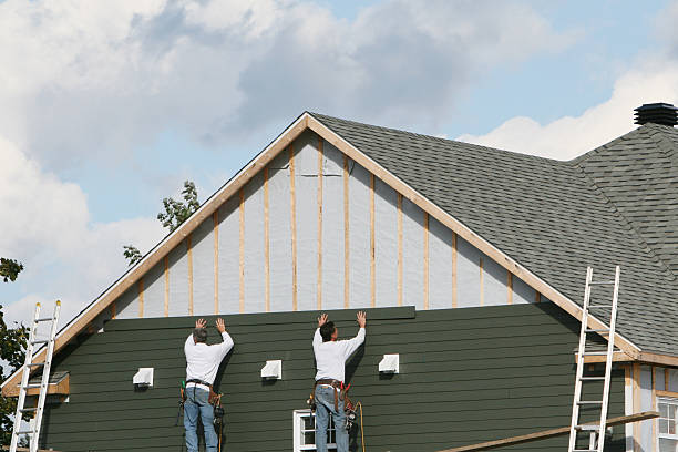 Professional Siding Repair technician working in Reading, PA
